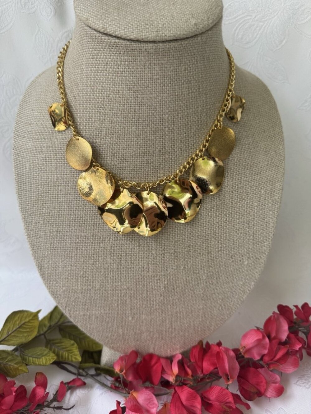 Shiny Gold Tone Chunky Round Curb Chain Bib Pendant Statement Necklace 21" NEW